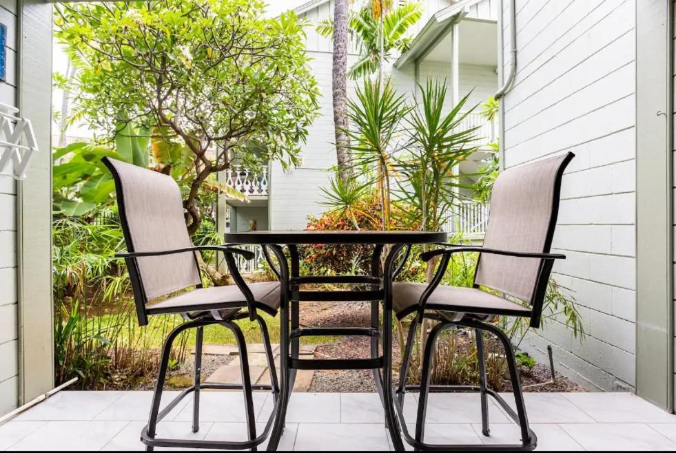 Downtown Hawaiian Theme Condo With Hot Tub, Pool & Beach - Kona Islander Inn Kailua-Kona Eksteriør bilde