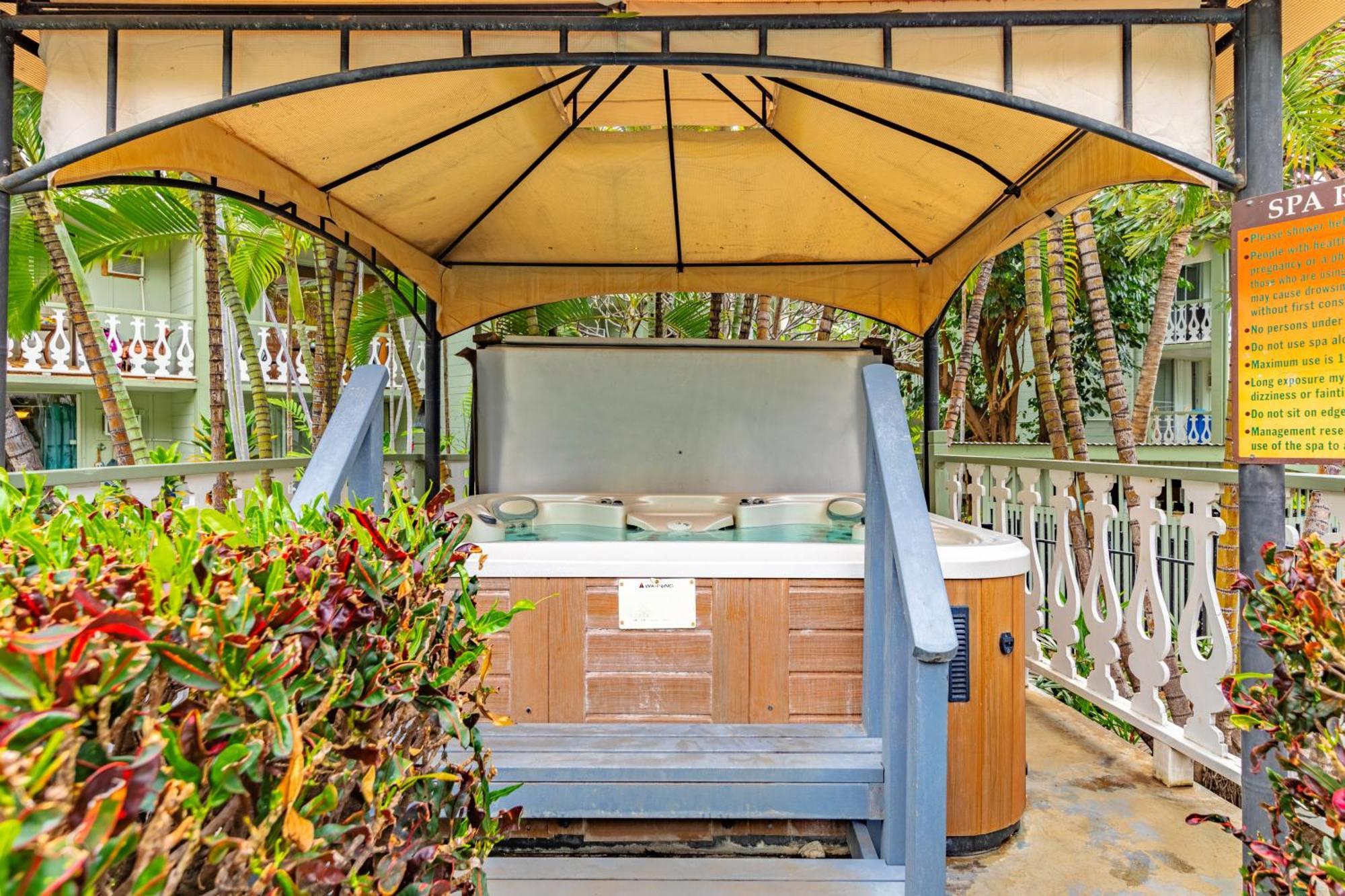 Downtown Hawaiian Theme Condo With Hot Tub, Pool & Beach - Kona Islander Inn Kailua-Kona Eksteriør bilde